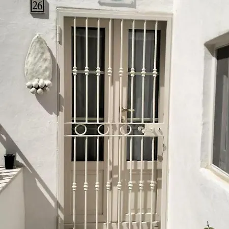 Historical Centre, Air Conditioning And Terrace Апартаменты